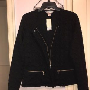 ⭐️NWT’S STUNNING BLACK JACKET GOLD HARDWARE